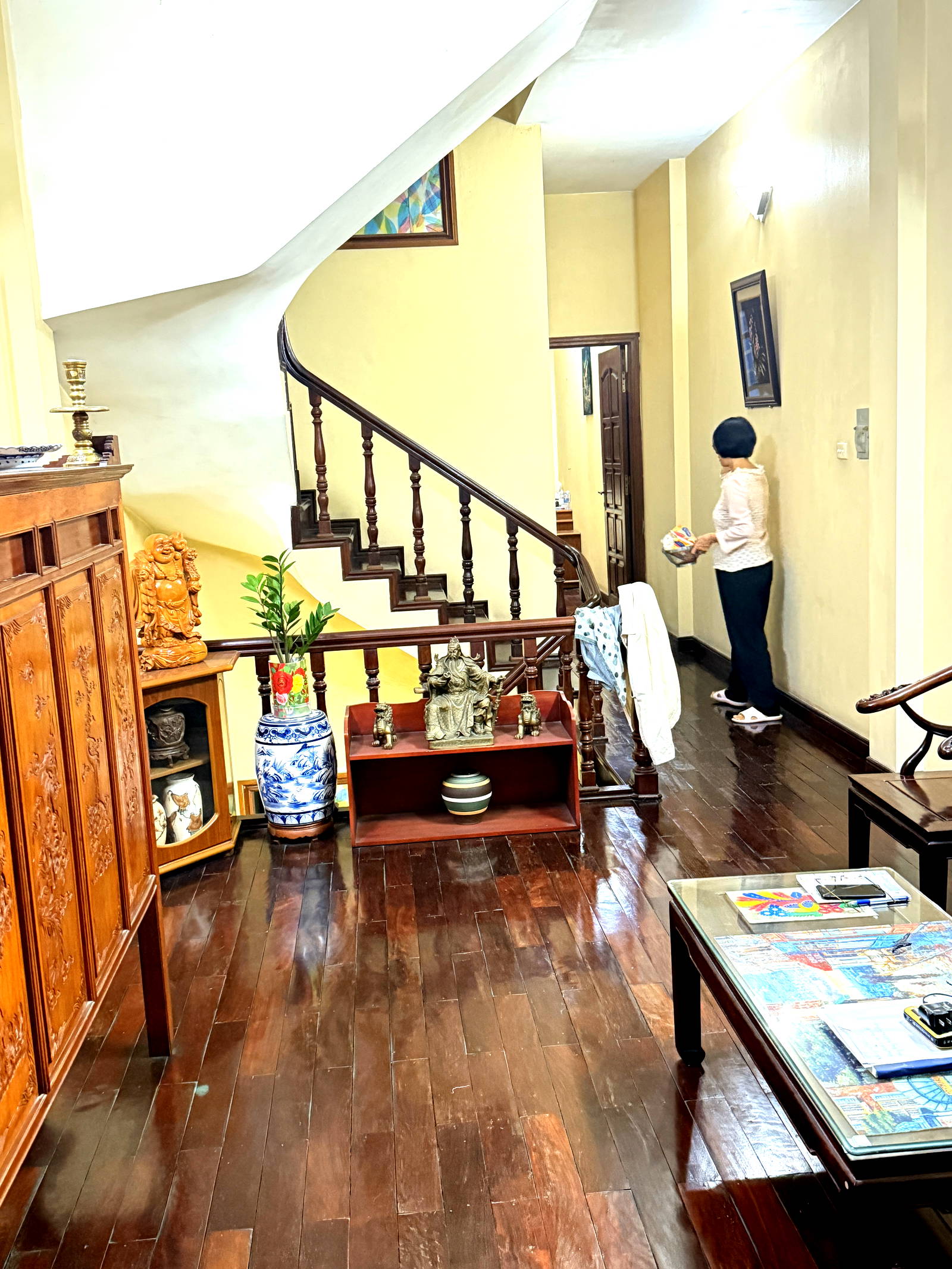 NHÀ ĐẦM TRẤU - PHÂN LÔ Ô TÔ ĐỖ CỬA MIỄN PHÍ - LÔ GÓC - ĐƯỜNG NHỰA VÒNG QUANH - 50m2 - 15tỷ